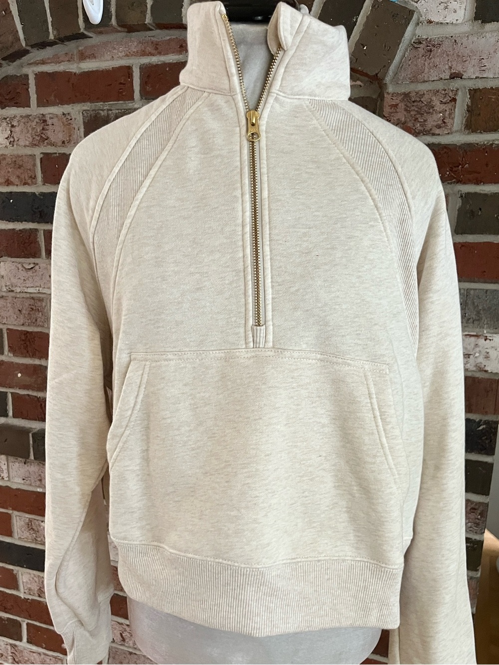 MEMBERS MARK Cream  Cropped Fleece Half Zip Pullover Sweatshirt  M NWOT - Picture 4 of 10